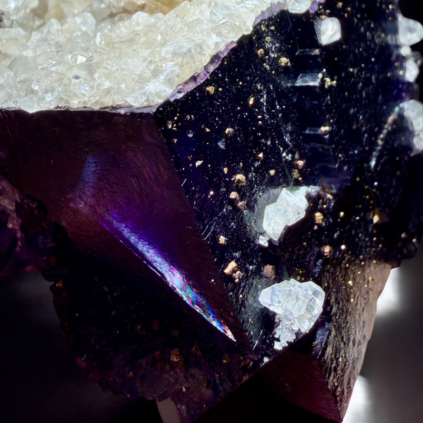 STARRY NIGHT Illinois Fluorite x Chalchopyrite x Calcite