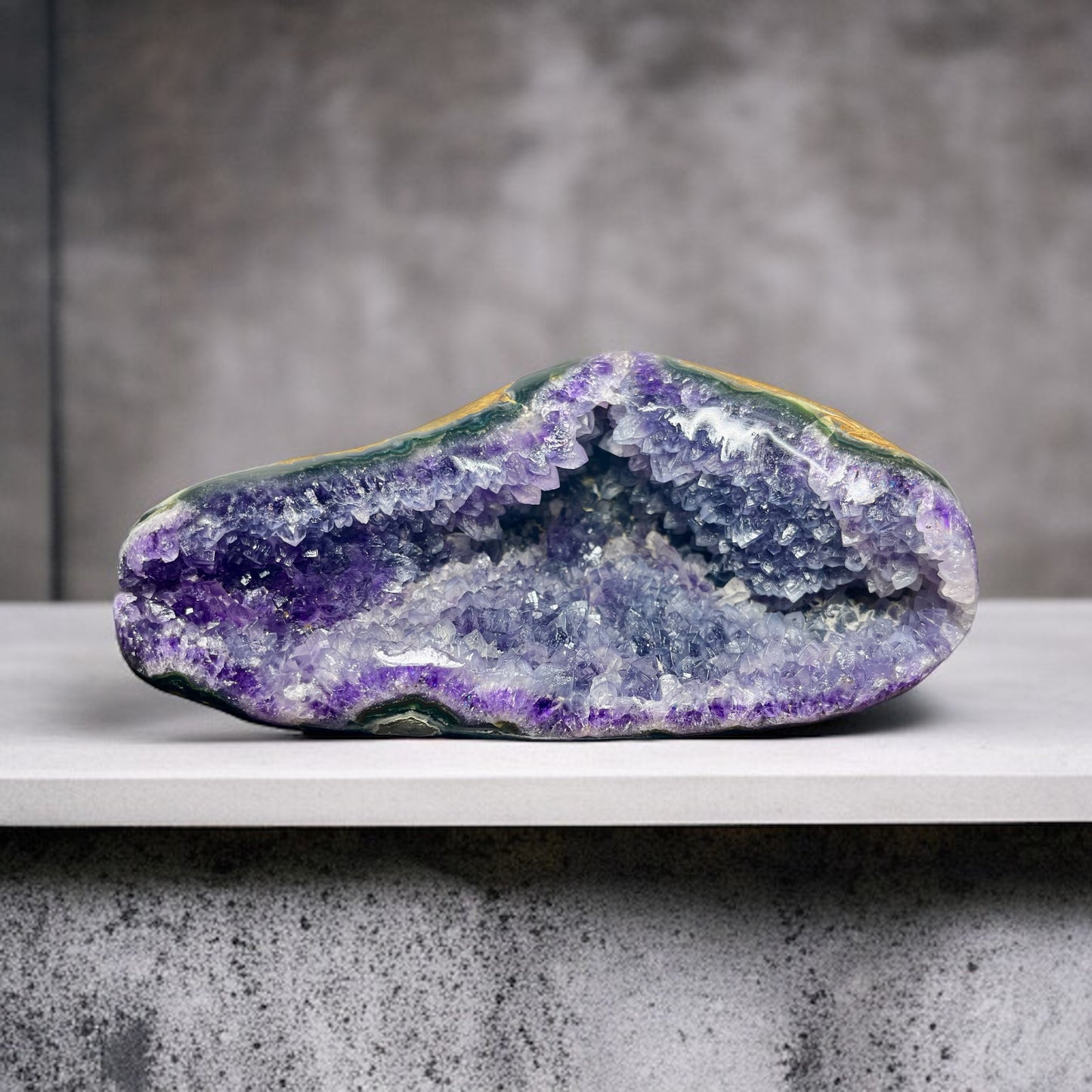 ππ‘π ππ¦πππ‘π²π¬π ππ«ππ‘π’π―π | Uruguayan Frosted Blue Amethyst Geode