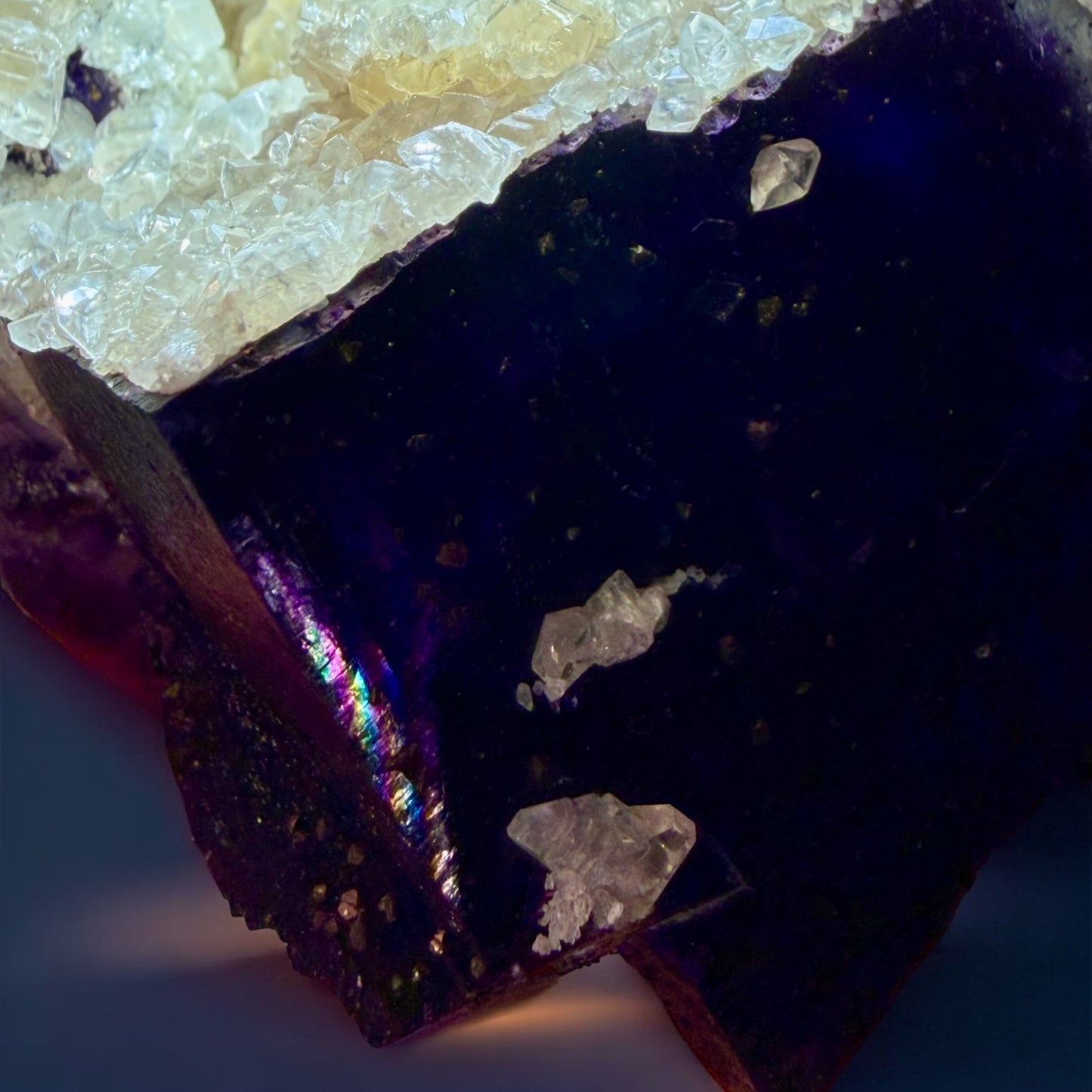 STARRY NIGHT Illinois Fluorite x Chalchopyrite x Calcite