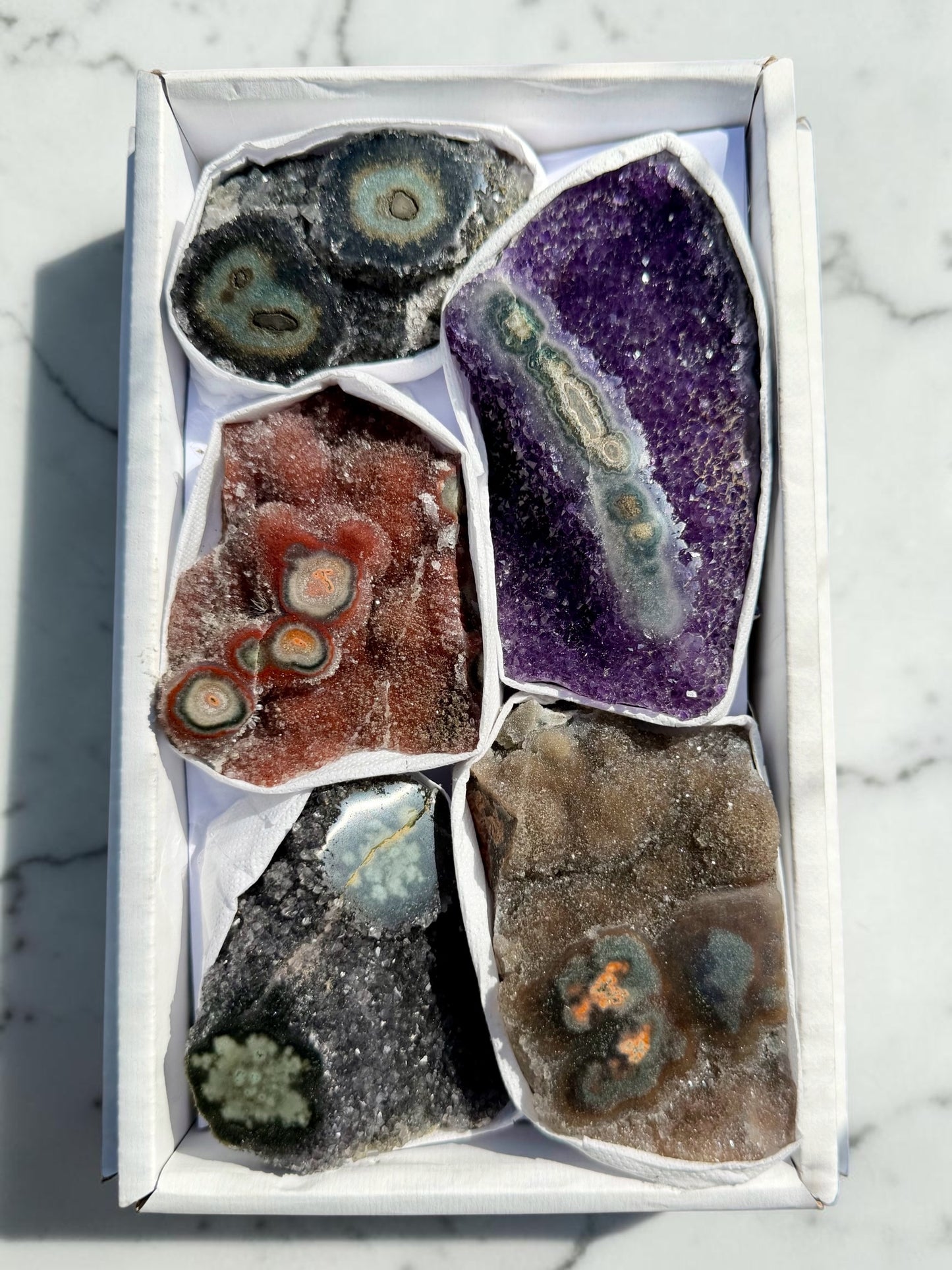 Mixed Flat of Amethyst & Jasper Stalactite “Eyes”- Uruguay | River Walkers Minerals