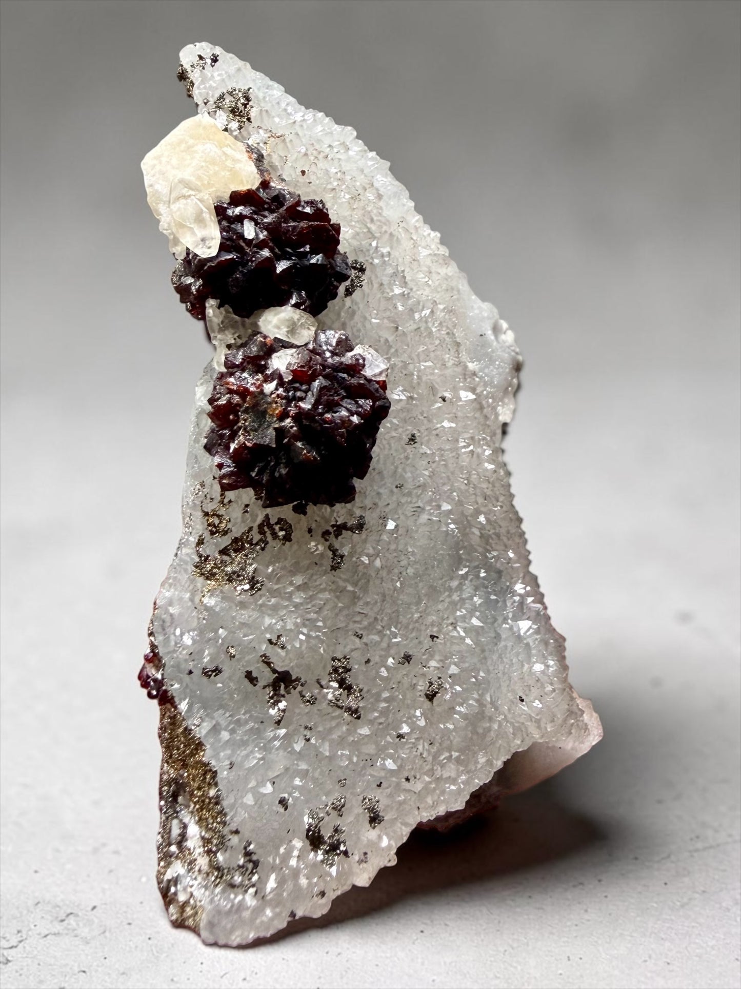 Rare Small Pocket Sphalerite on Druzy Quartz with Calcite, Dolomite & Marcasite- Missouri | River Walkers Minerals