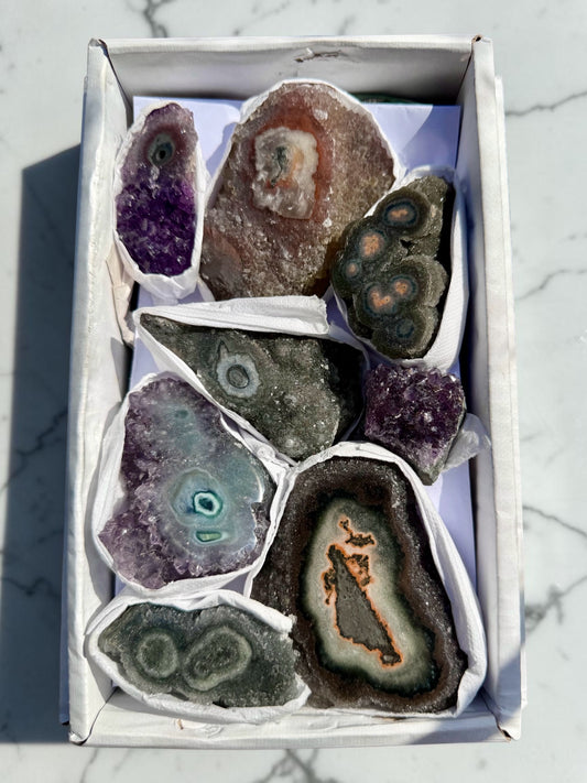 Mixed Flat of Amethyst & Jasper Stalactite “Eyes”- Uruguay | River Walkers Minerals