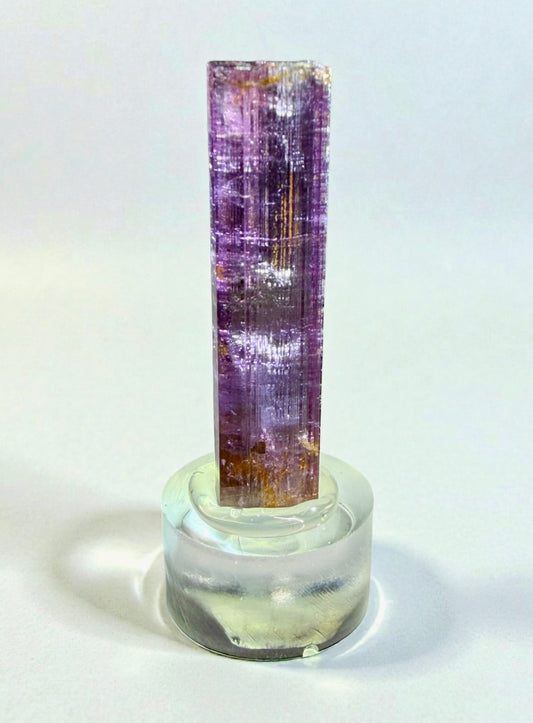 Color-zoned tourmaline crystal from Aricanga Mine, lavender to gold, single prismatic specimen
