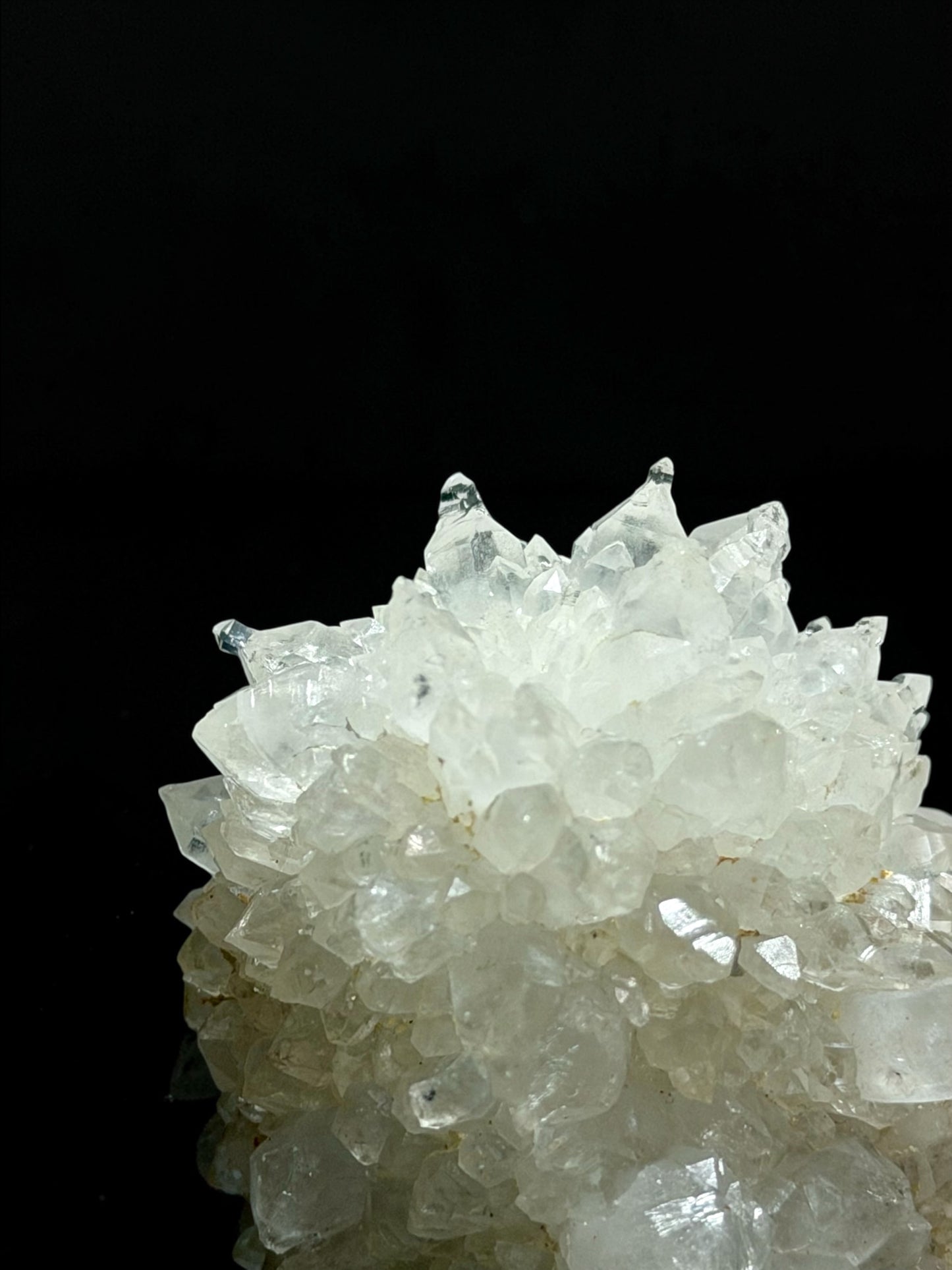 Reverse Scepter Quartz Cluster- Nghệ An Province, Vietnam | River Walkers Minerals