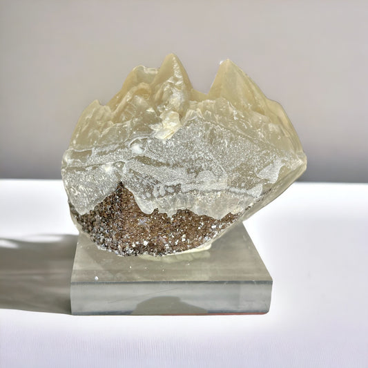 The Calcite Crown x Goethite