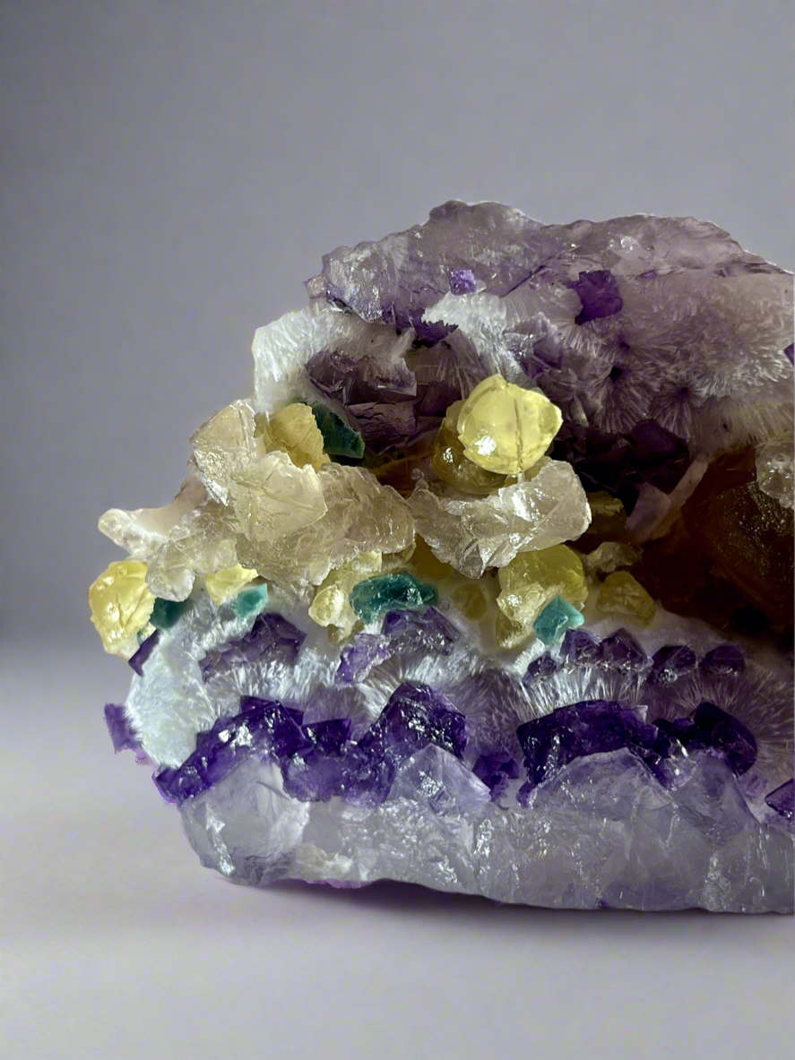 “Willy Wonka” Fluorite 4+ Generational Growth